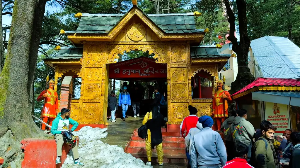 Golden entrance gate of Jakhu Hanuman Temple in Shimla